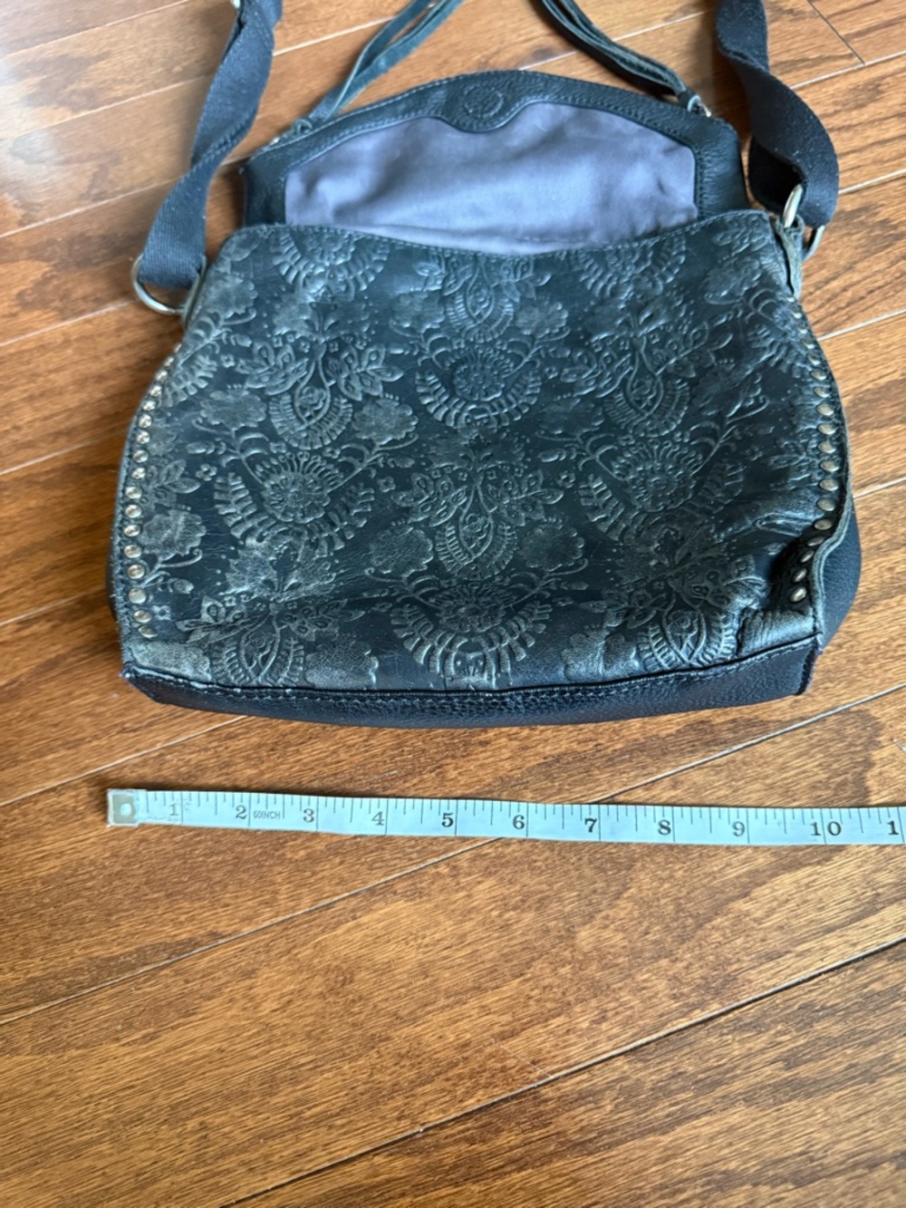 The Sak Black Silverlake Leather Crossbody bag - Picture 14 of 14